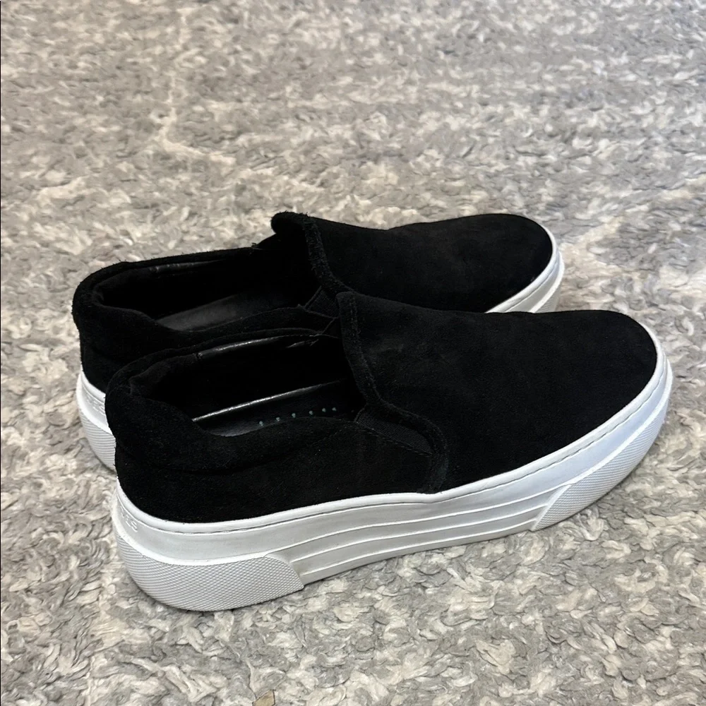 J Slides Black Suede Women's 8.5 Slip-On Flats - Picture 4 of 7